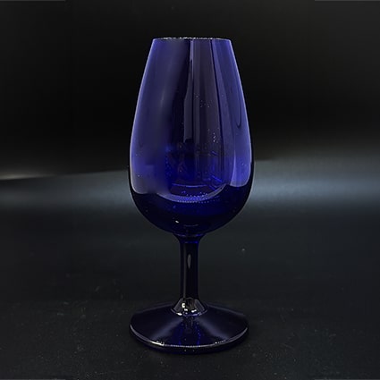 BLUE NOSING GLASS BLANK